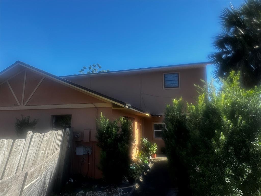 5300 FERNHILL COURT, ORLANDO, FL — photo 2 of 7