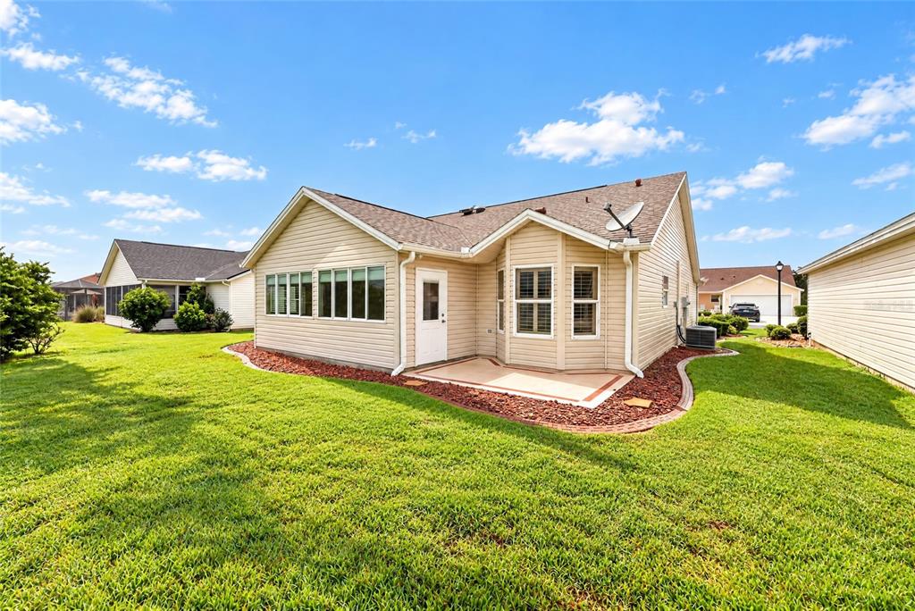 3064 BURBANK LANE, THE VILLAGES, FL — photo 3 of 19