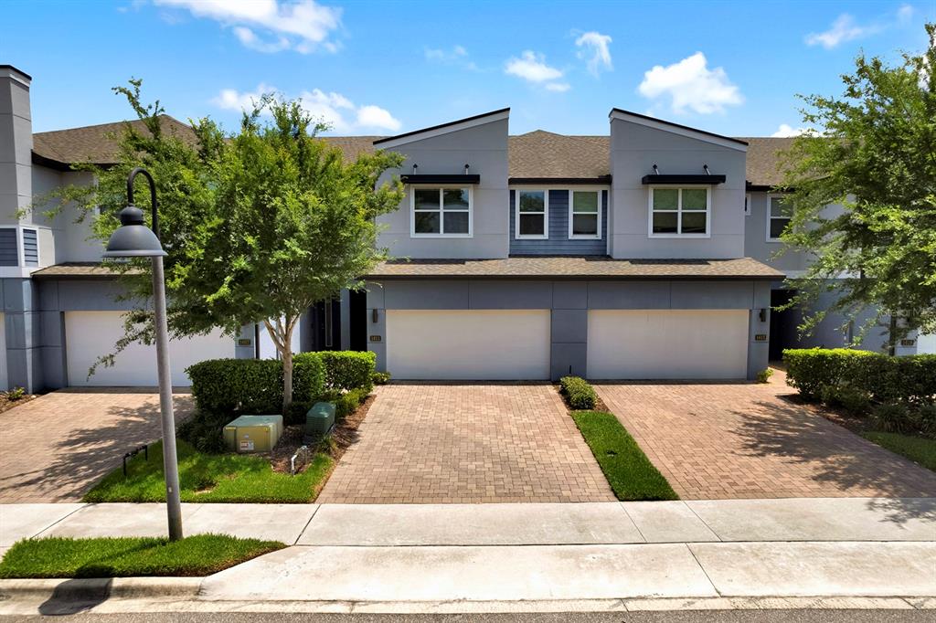 1611 LITTLE WREN LANE