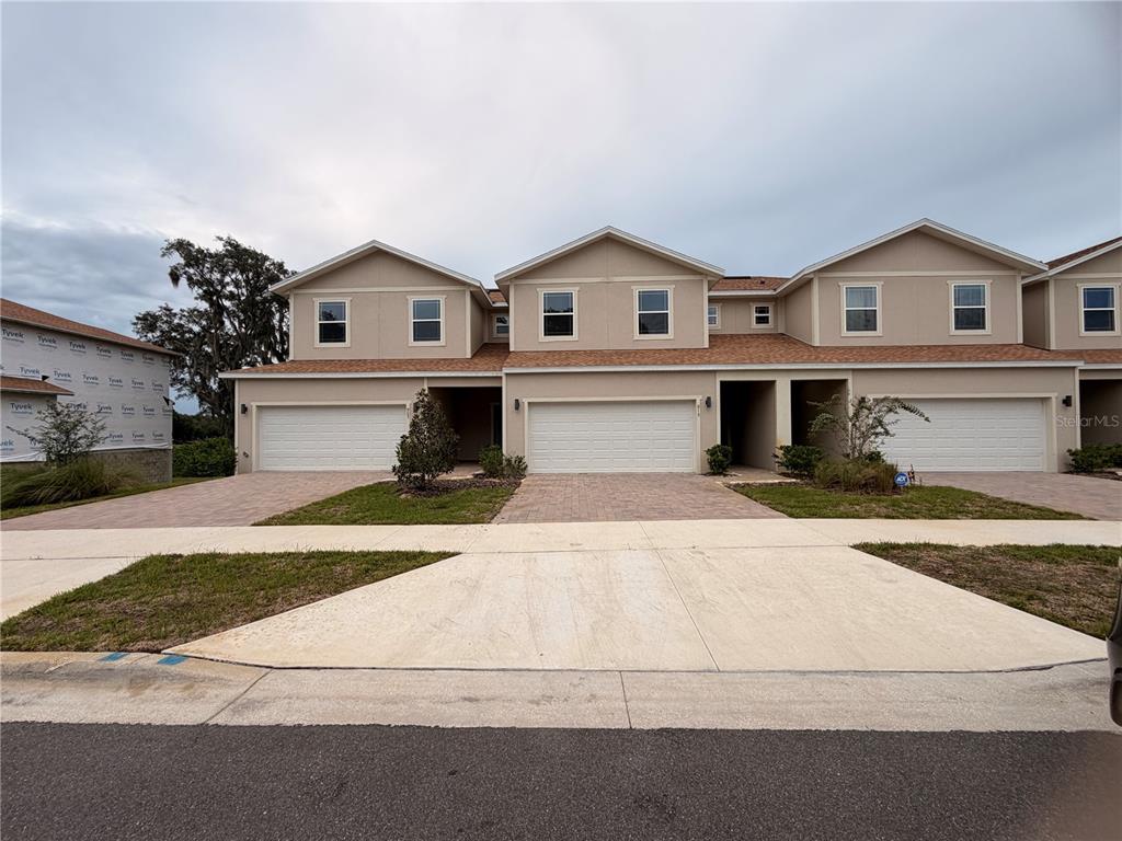 915 LAKEFRONT VILLAGE DRIVE, CLERMONT, FL — photo 3 of 30