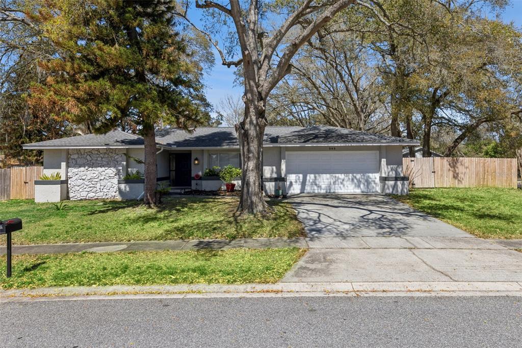 549 IRIS STREET