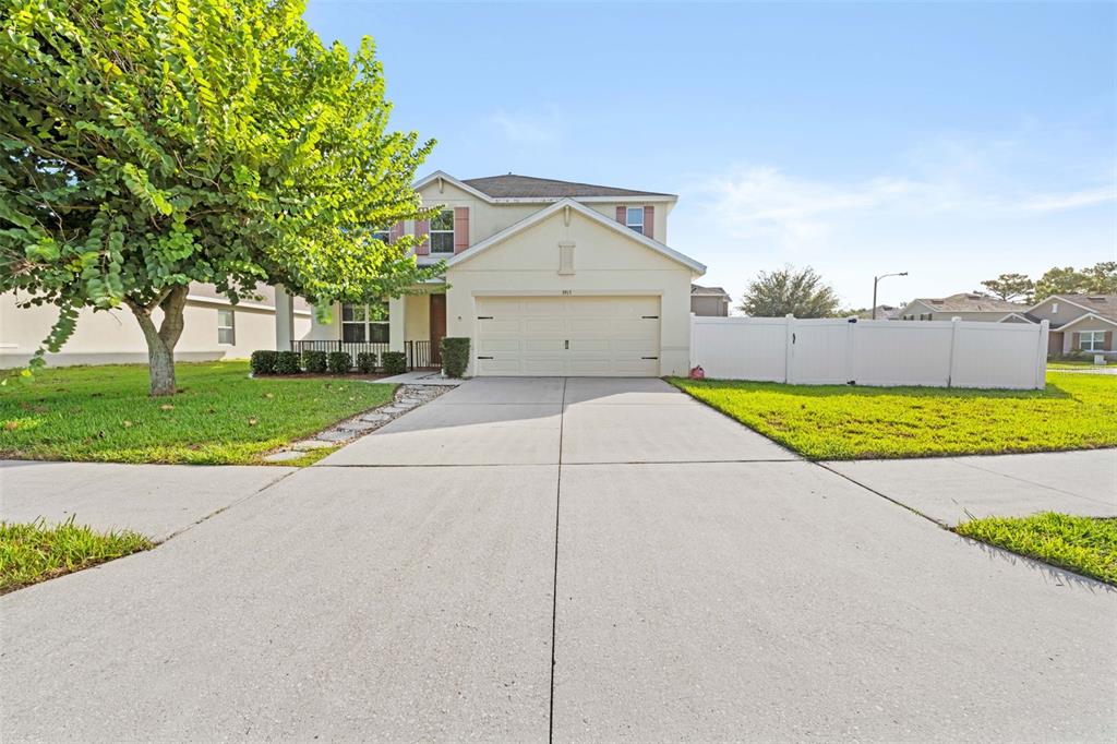 3915 BRAMBLEWOOD LOOP, SPRING HILL, FL — photo 3 of 30