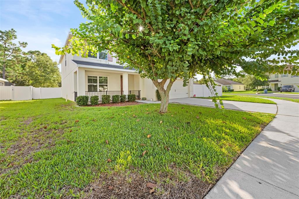 3915 BRAMBLEWOOD LOOP, SPRING HILL, FL — photo 5 of 30