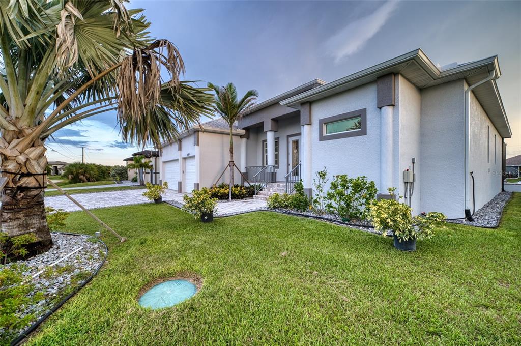 14199 PEEKSKILL AVENUE, PORT CHARLOTTE, FL — photo 3 of 30