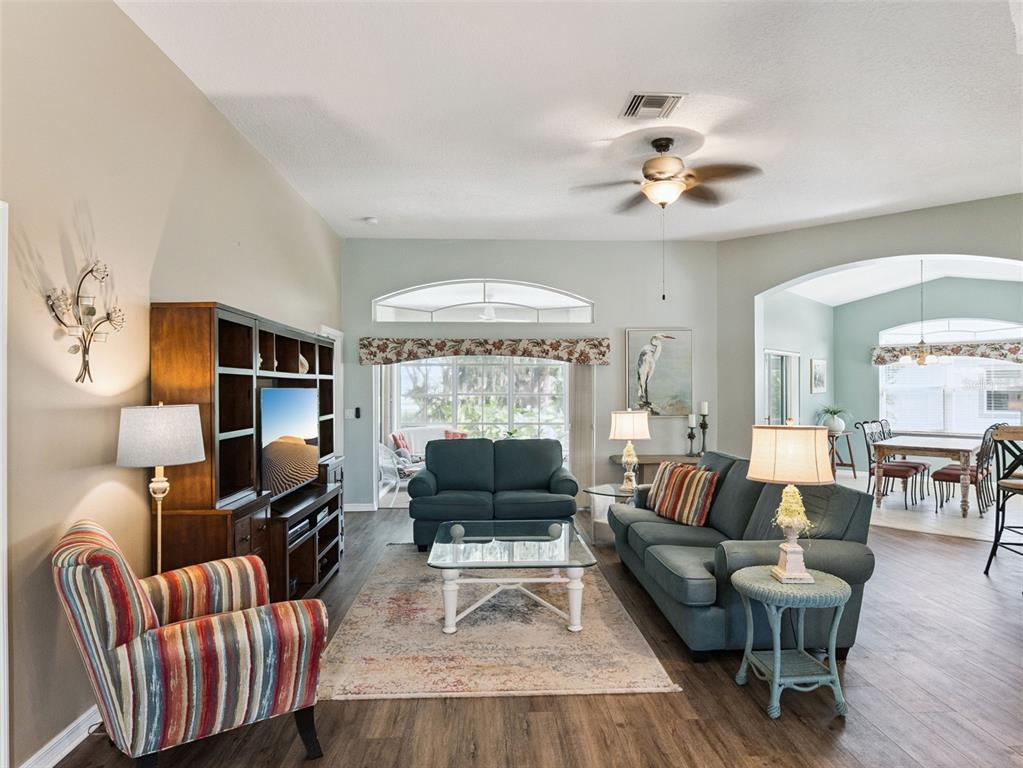 5401 ESSEX COURT, LEESBURG, FL — photo 3 of 30