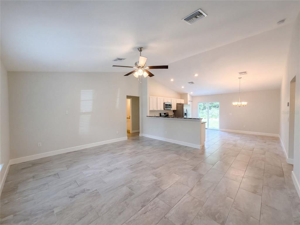 5209 SW 128TH PLACE, OCALA, FL — photo 3 of 13