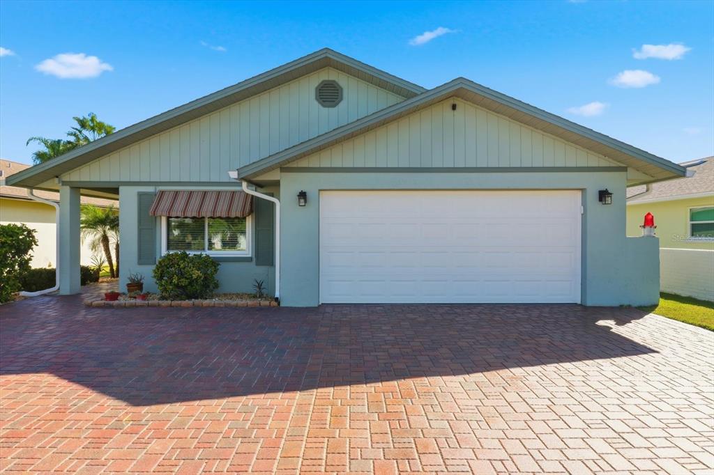 4651 DEWEY DRIVE