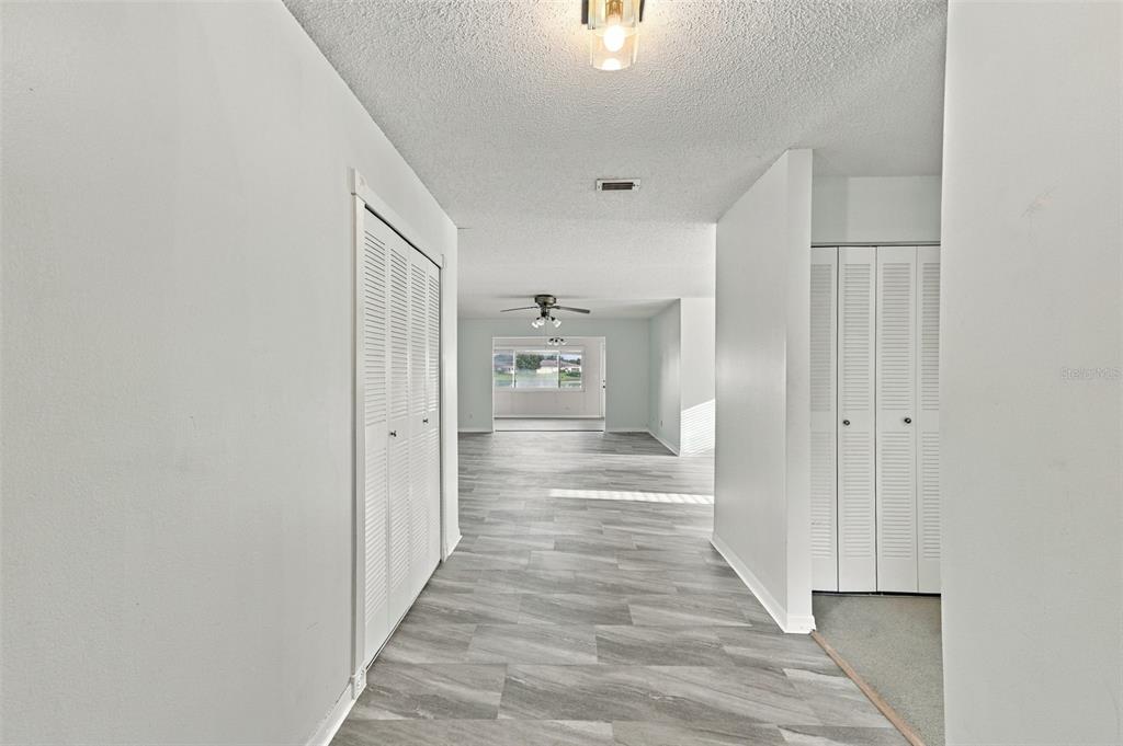 1405 LANGLEY DRIVE, SUN CITY CENTER, FL — photo 4 of 30