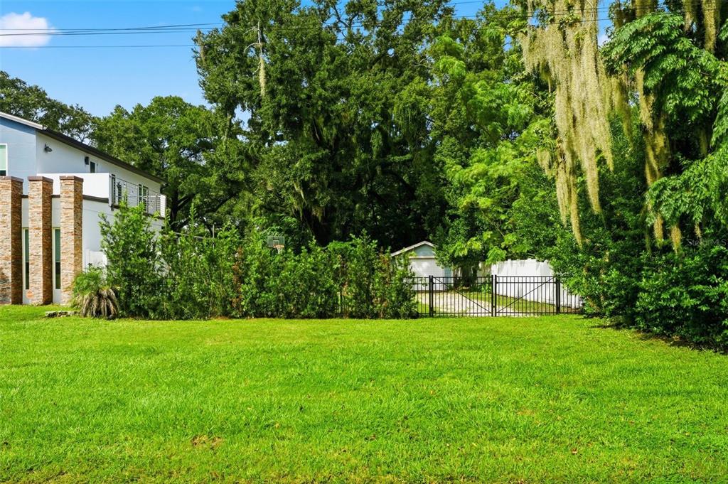 1510 CLOVERLAWN AVENUE, ORLANDO, FL — photo 2 of 20