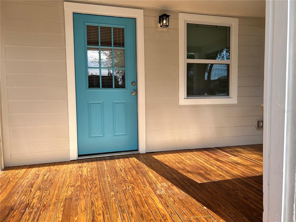 2443 4TH AVENUE N, ST PETERSBURG, FL — photo 2 of 25