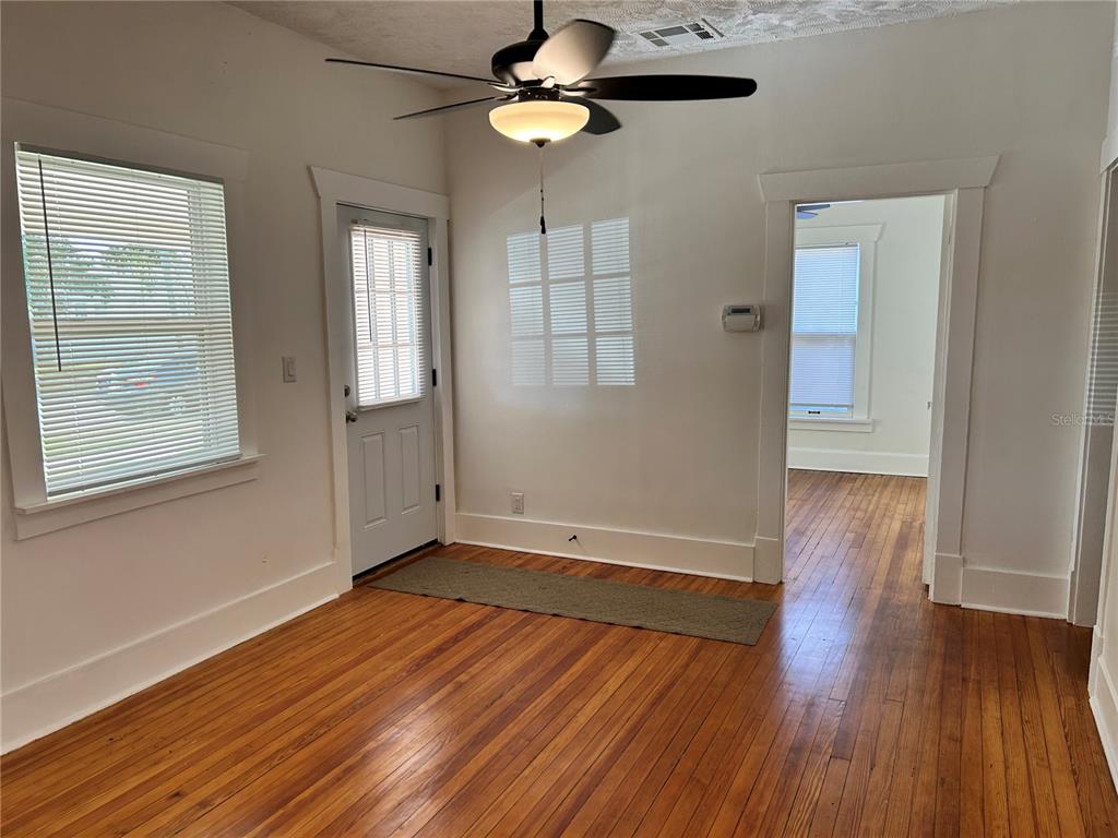 2443 4TH AVENUE N, ST PETERSBURG, FL — photo 3 of 25