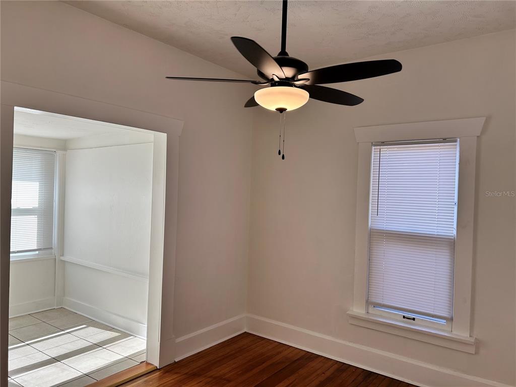 2443 4TH AVENUE N, ST PETERSBURG, FL — photo 5 of 25
