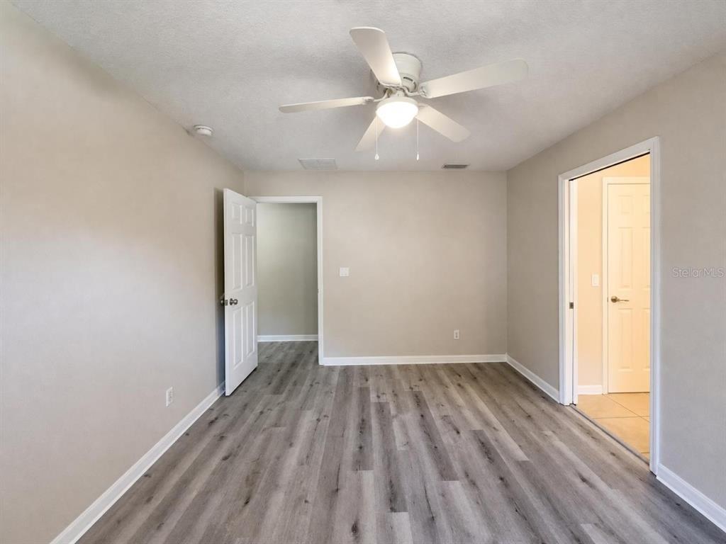 912 E CITRUS AVENUE, EUSTIS, FL — photo 5 of 12