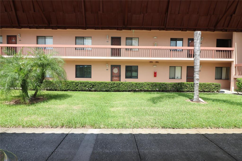 105 LAKESIDE COURT ELW VI UNIT 5, OLDSMAR, FL — photo 2 of 30