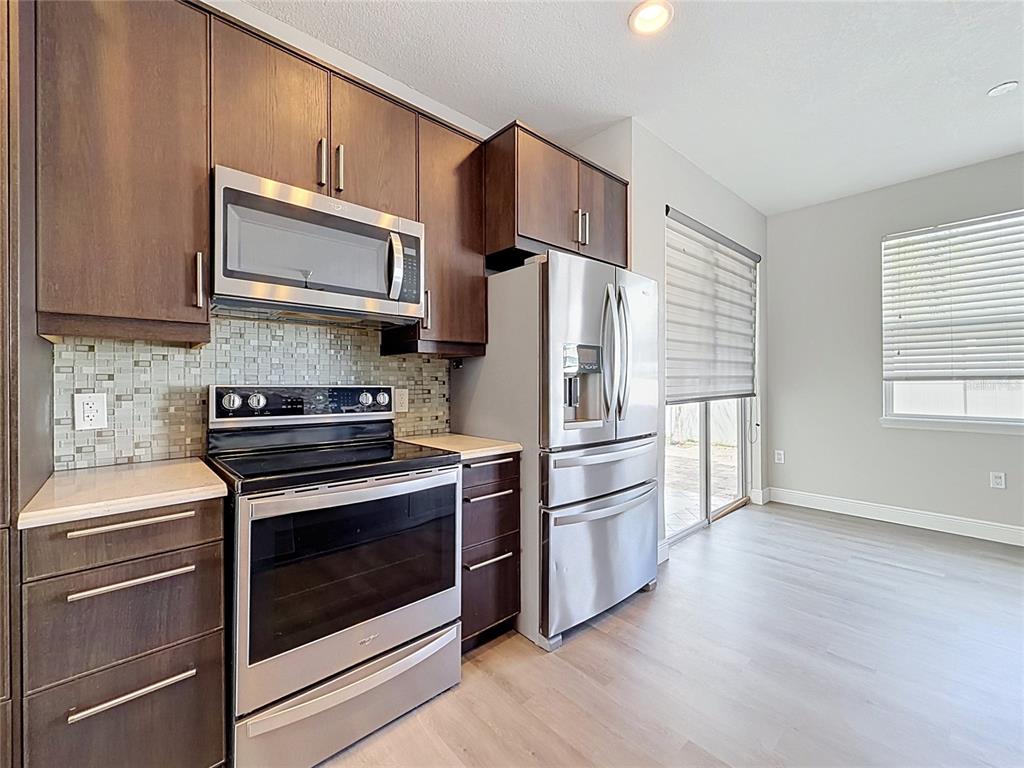 3803 BLUE DASHER DRIVE, KISSIMMEE, FL — photo 5 of 18