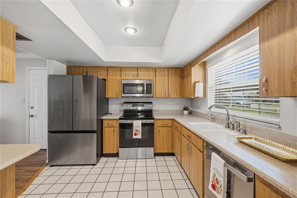 3020 GREENMOUNT ROAD, ORLANDO, FL — photo 3 of 42