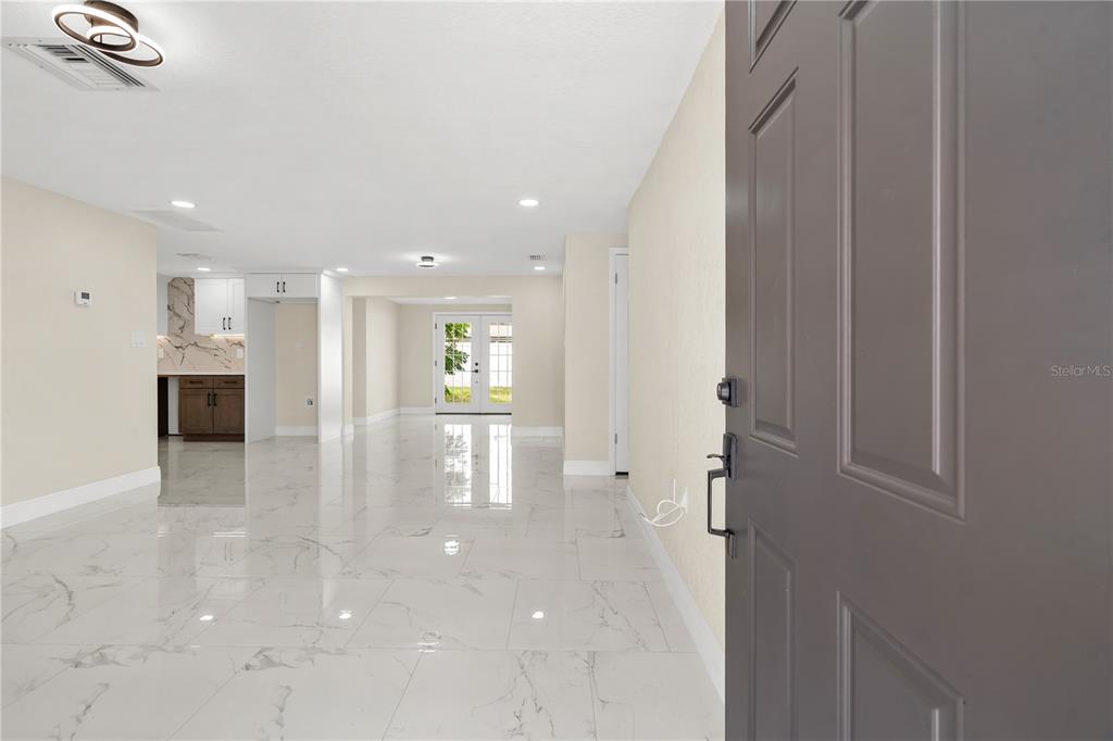 3041 HOLIDAY LAKE DRIVE, HOLIDAY, FL — photo 3 of 36