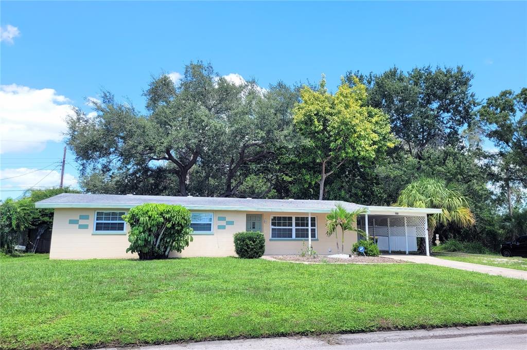 2975 LOUISE STREET, SARASOTA, FL — photo 2 of 30