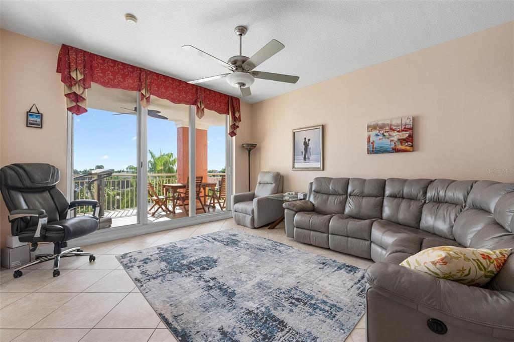 610 RIVIERA DUNES WAY UNIT 307, PALMETTO, FL — photo 5 of 30