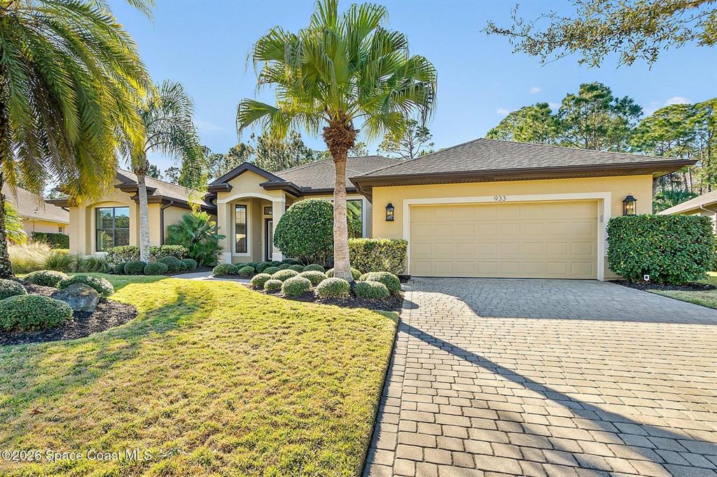 933 STONE LAKE DRIVE