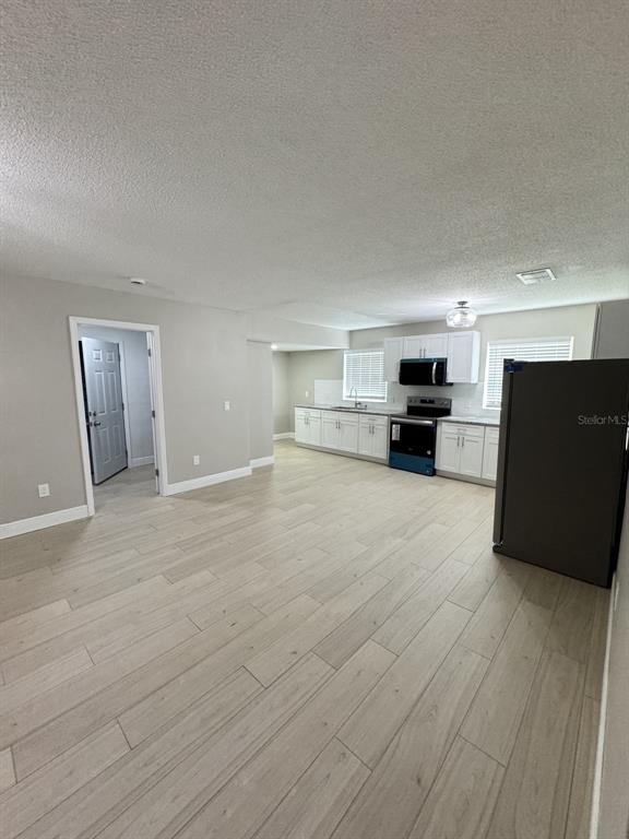 818 E AIRPORT BOULEVARD, SANFORD, FL — photo 3 of 16