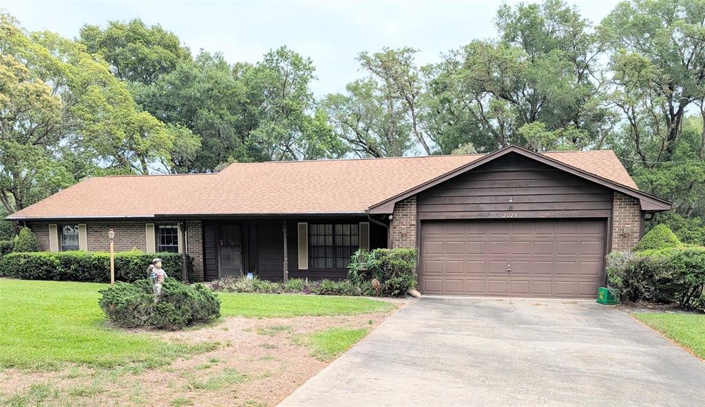 2025 LARCHMONT DRIVE