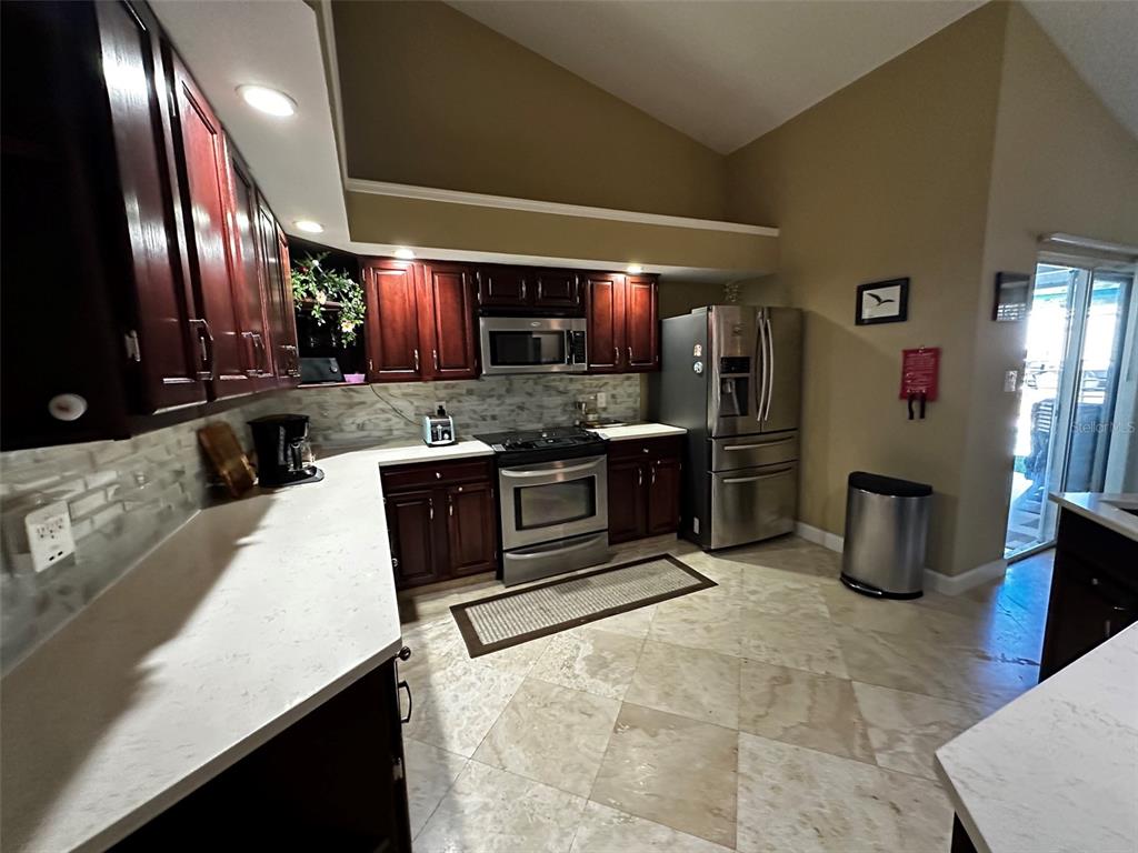3511 FOX LAKE DRIVE, APOPKA, FL — photo 4 of 19