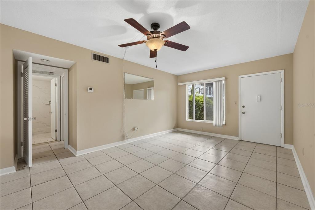 825 N PRIMROSE DRIVE UNIT 111, ORLANDO, FL — photo 5 of 28