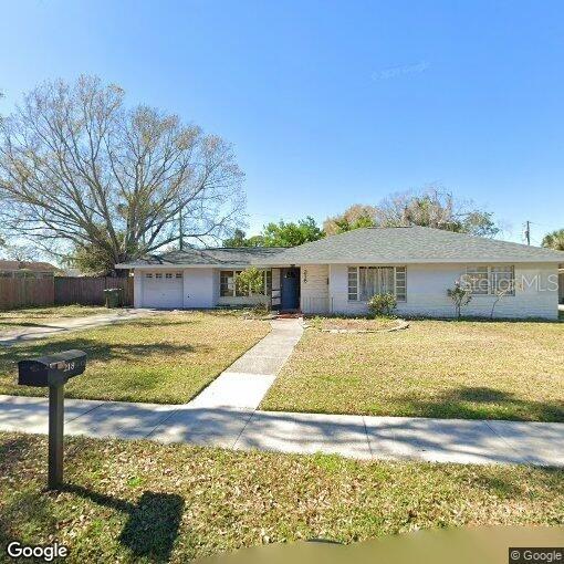 218 CRESCENT COURT E, BRADENTON, FL — photo 3 of 6