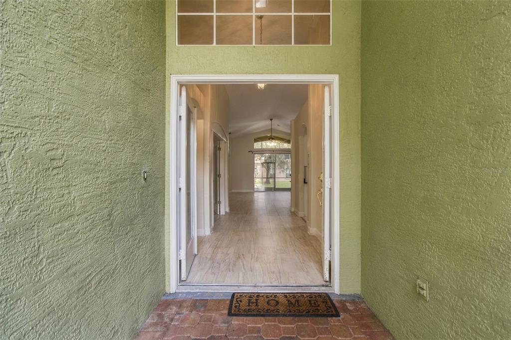 16207 ASHLEY PARK PLACE, TAMPA, FL — photo 3 of 30