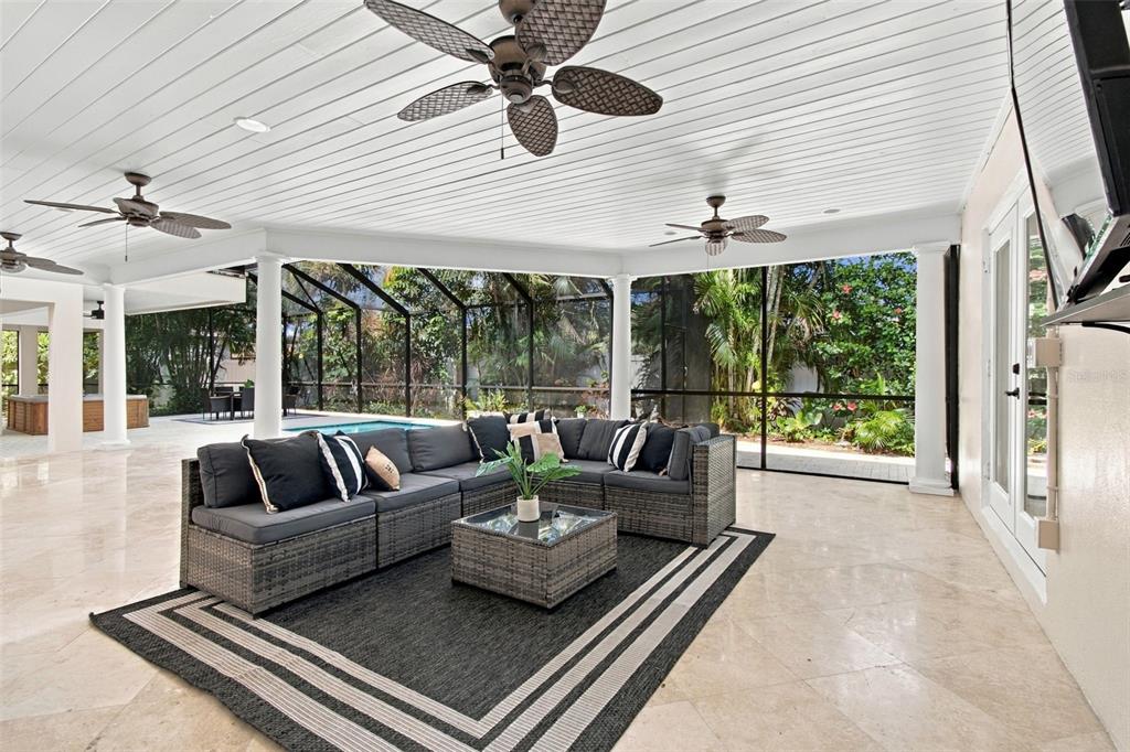 100 MONTEREY BOULEVARD NE, ST PETERSBURG, FL — photo 4 of 59