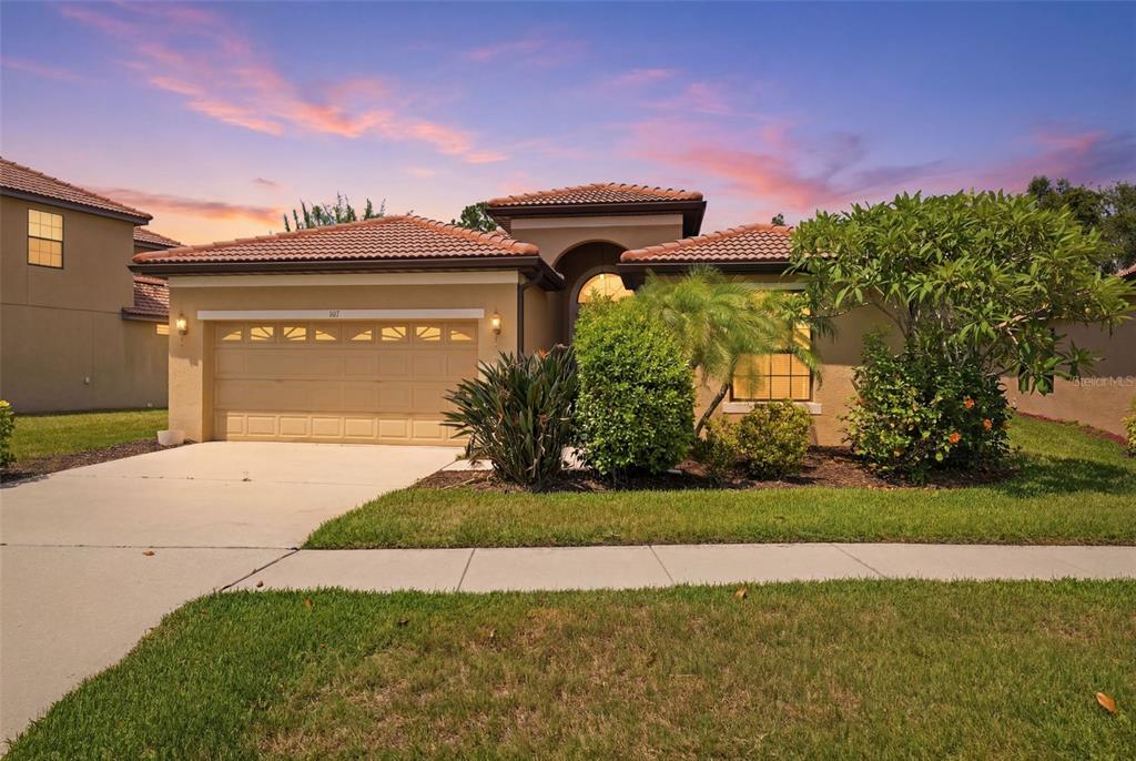 107 SILVER FALLS DR DRIVE