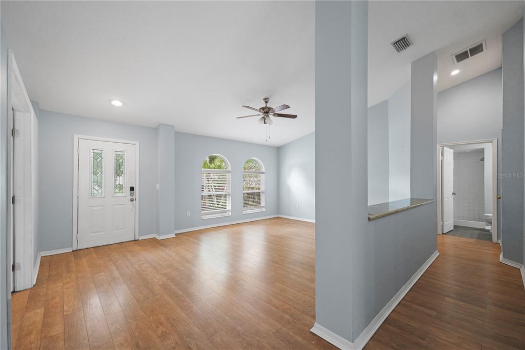 3809 HANOVER HILL DR, VALRICO, FL — photo 5 of 30