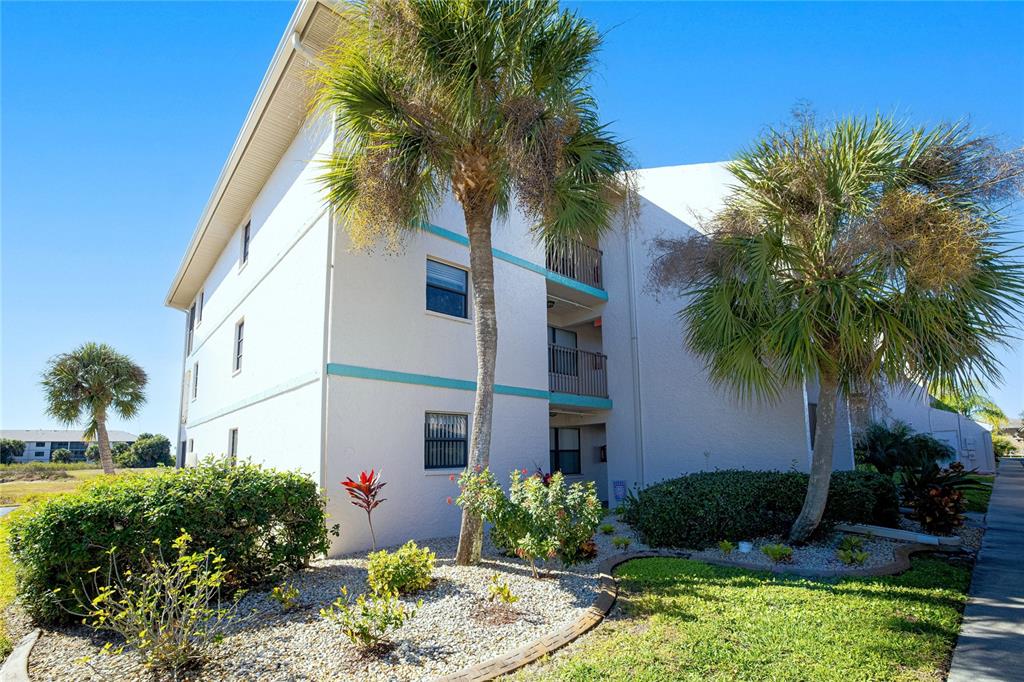 175 KINGS HIGHWAY UNIT 1131