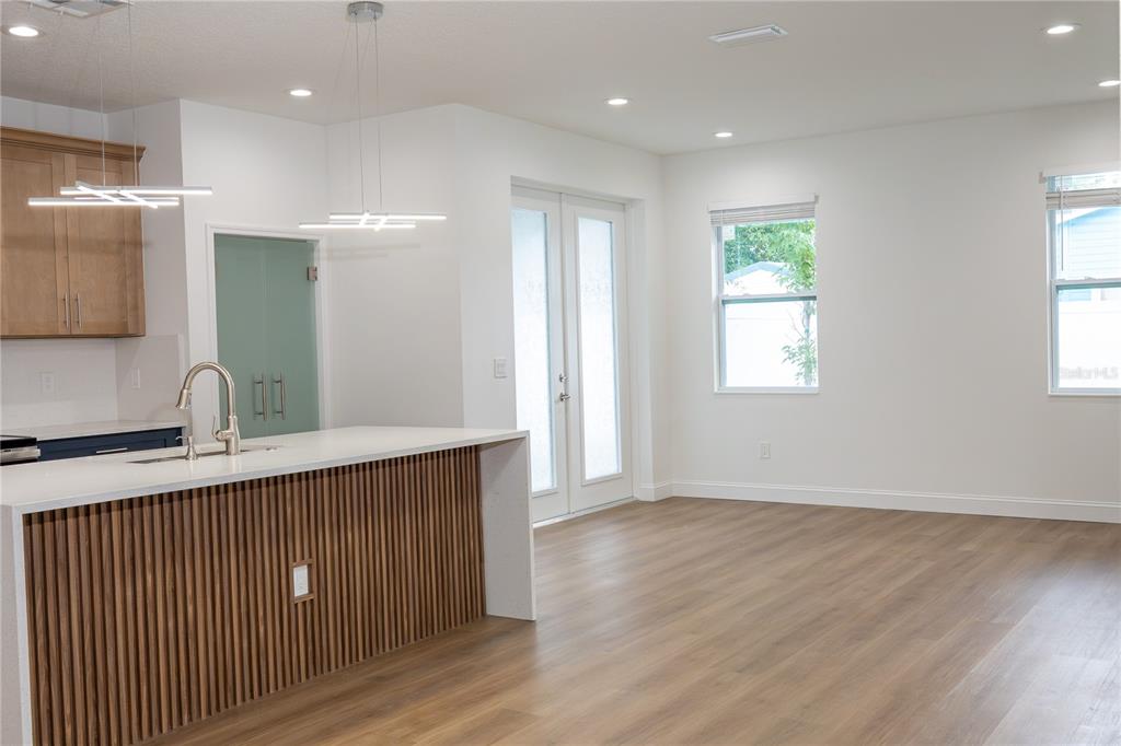 1803 E 23RD AVENUE, TAMPA, FL — photo 5 of 25