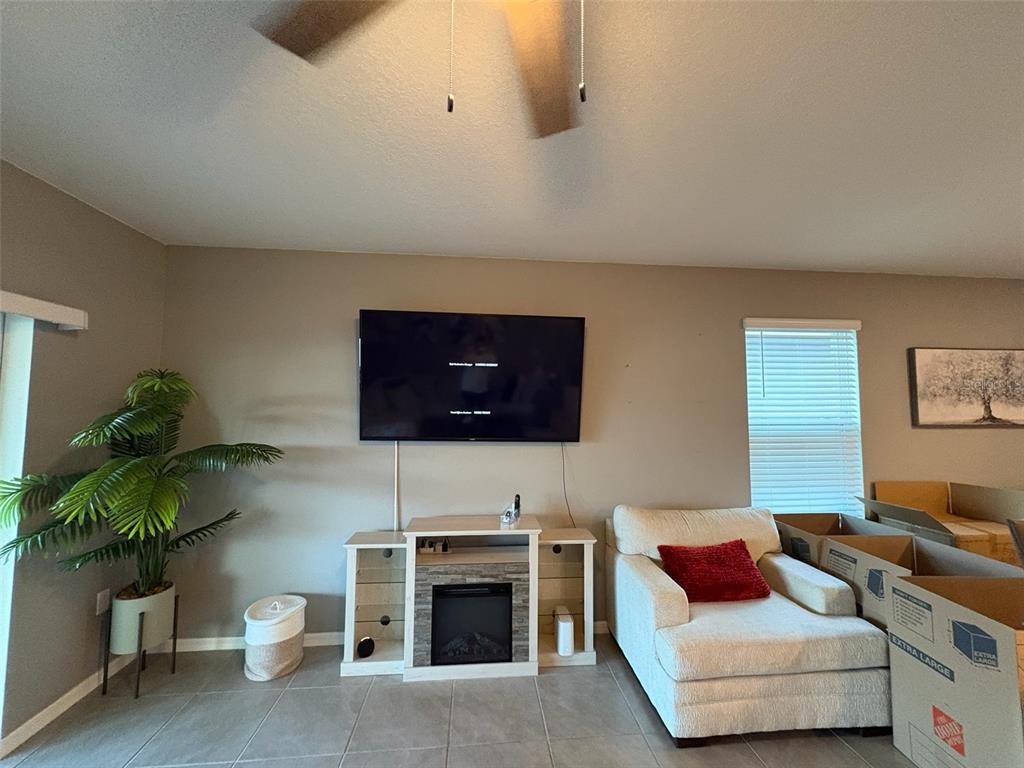 928 AUGUST SKY DRIVE, DELTONA, FL — photo 5 of 49