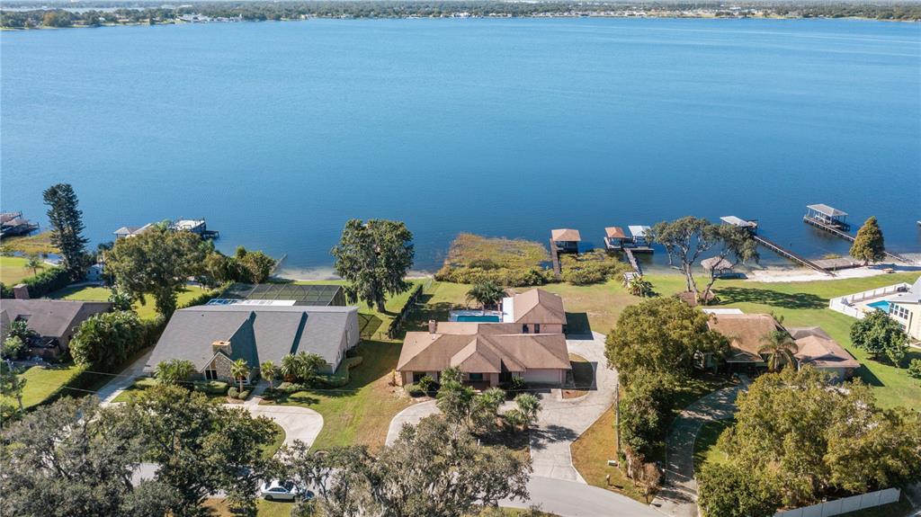 510 HILLSIDE DRIVE