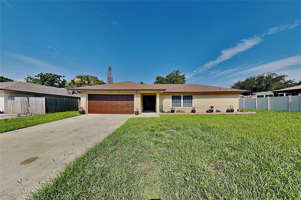 1016 MANCHESTER CIRCLE