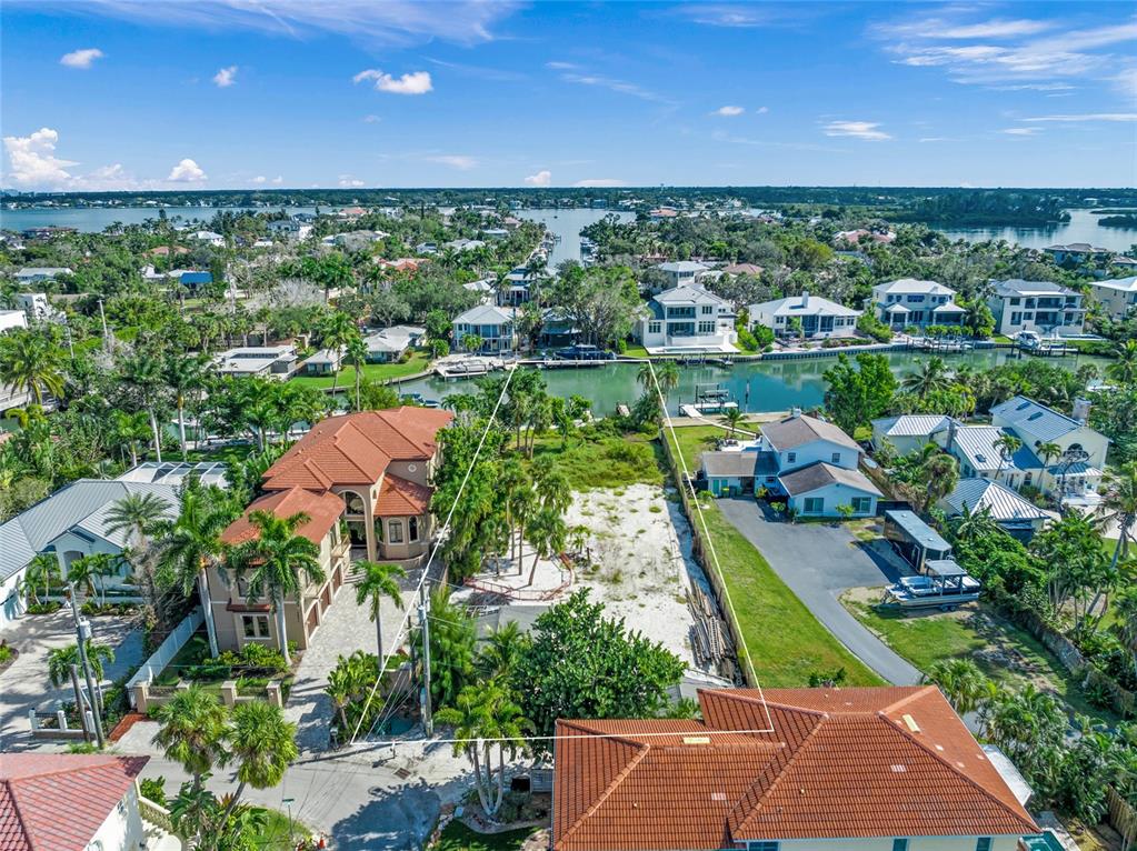 3601 WHITE LANE, SARASOTA, FL — photo 3 of 25