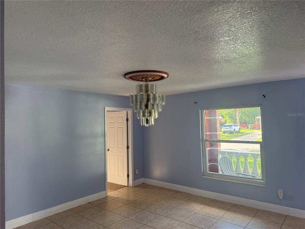 220 3RD STREET, WINTER SPRINGS, FL — photo 2 of 7