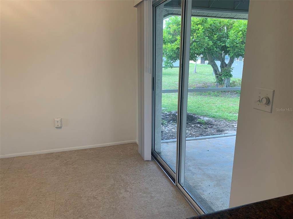 640 HARVEY STREET, ENGLEWOOD, FL — photo 3 of 16