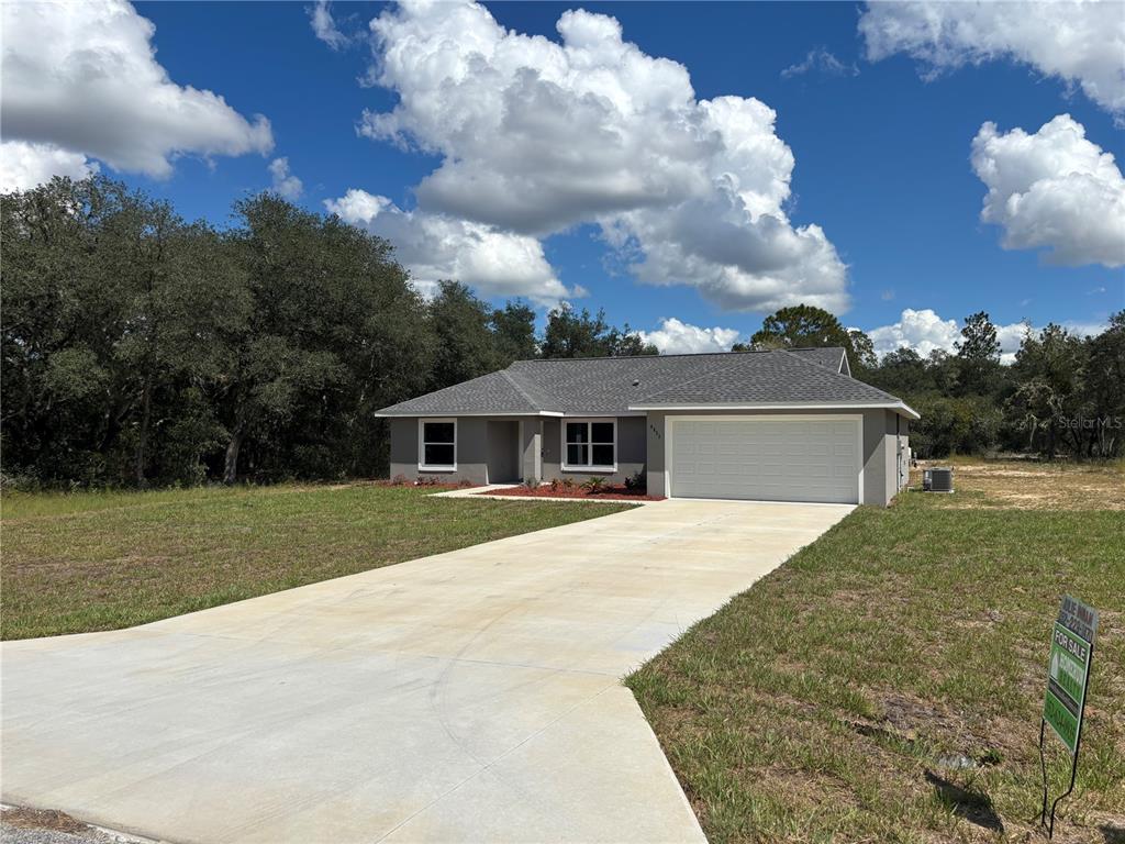 4833 SW HYACINTH COURT