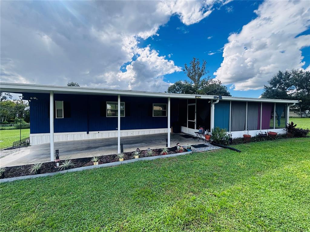 37305 NORTHSIDE DRIVE, ZEPHYRHILLS, FL — photo 3 of 22