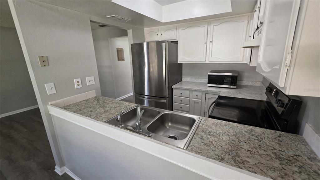 1802 BARTON DRIVE UNIT 1, KISSIMMEE, FL — photo 2 of 8