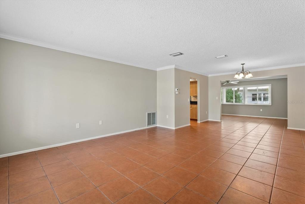 1507 N KNOLLWOOD DRIVE, BRADENTON, FL — photo 4 of 30