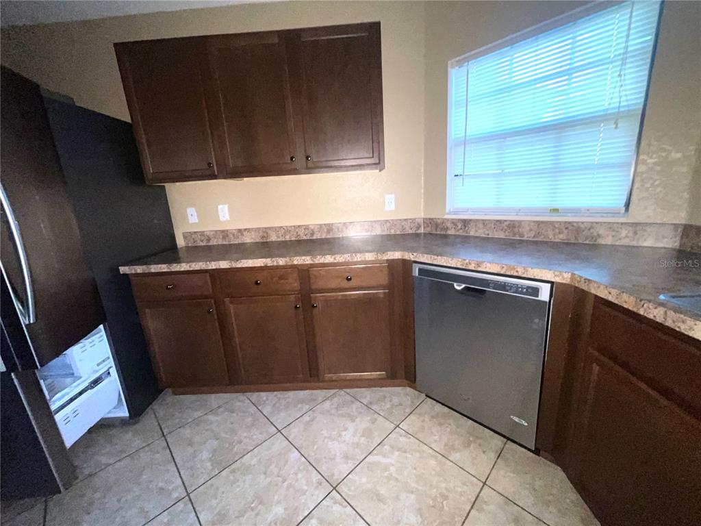 273 TOWER VIEW DRIVE E, HAINES CITY, FL — photo 2 of 7