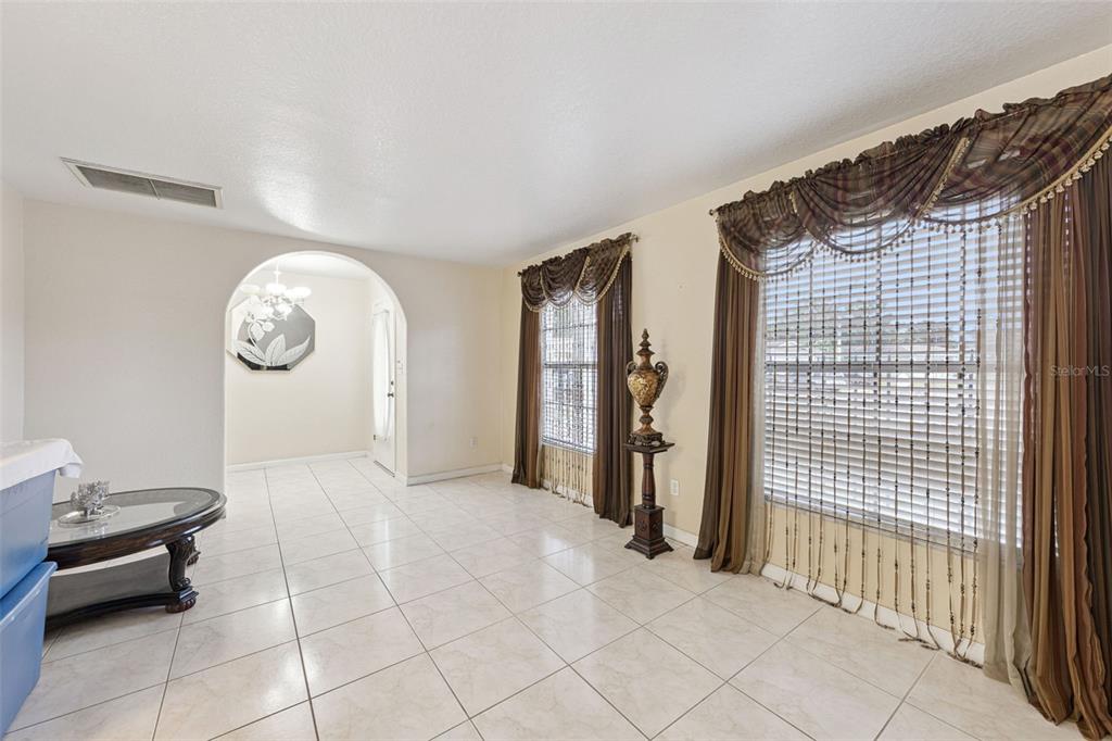 4162 KINGSBRIDGE DRIVE, ORLANDO, FL — photo 5 of 30