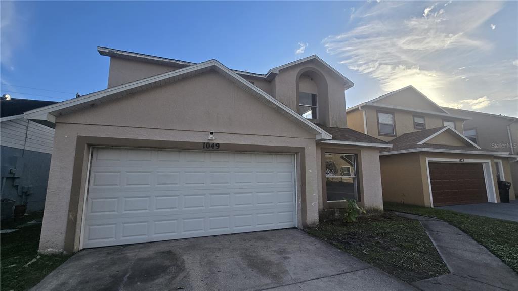 1049 CLOVERCREST ROAD