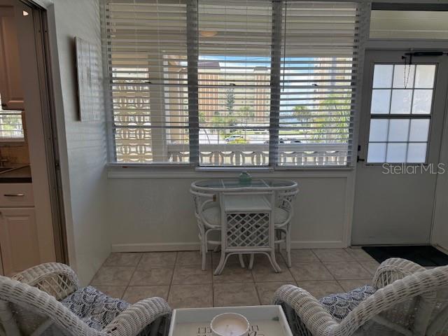4455 DUHME ROAD UNIT 305, ST PETERSBURG, FL — photo 3 of 25