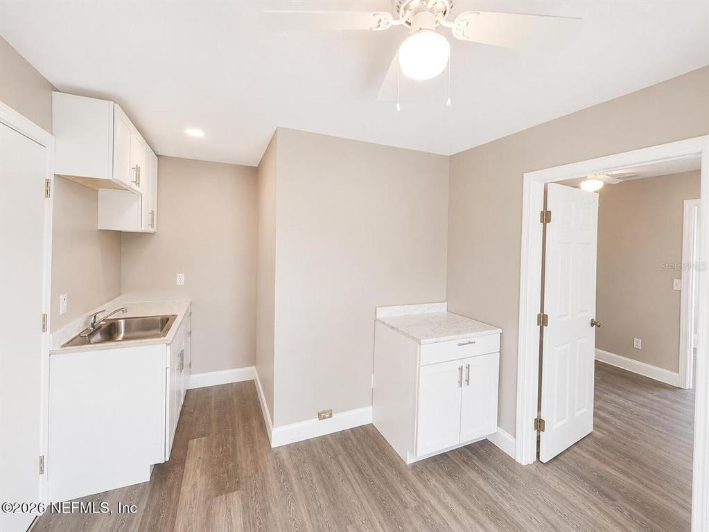 1402 POWHATTAN STREET, JACKSONVILLE, FL — photo 4 of 11